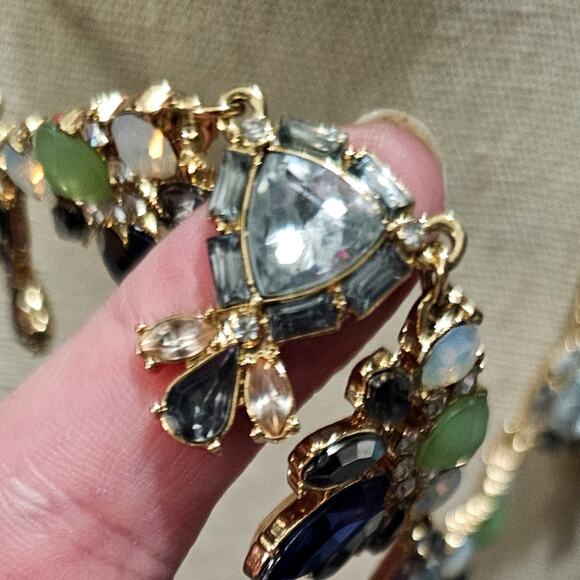 Boutique Multicolor Rhinestone Statement Bib Holiday Necklace 18"-21" - Picture 6 of 8